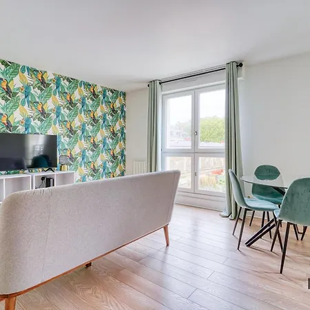 Le Sanctuaire - A - 341b Versailles