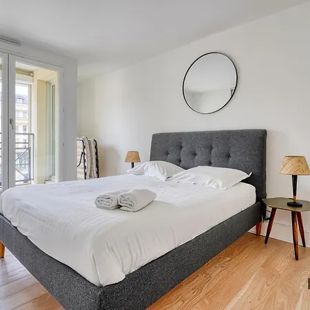 A Versailles - Le Sanctuaire - 341B * Versailles