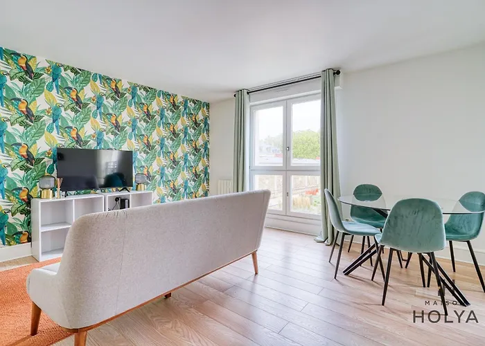 A - Le Sanctuaire - 341b Versailles